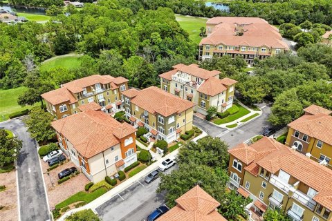 Touwnhouse à vendre à Lake Mary, Floride: 4 chambres, 198.07 m2 № 1899433 - photo 5