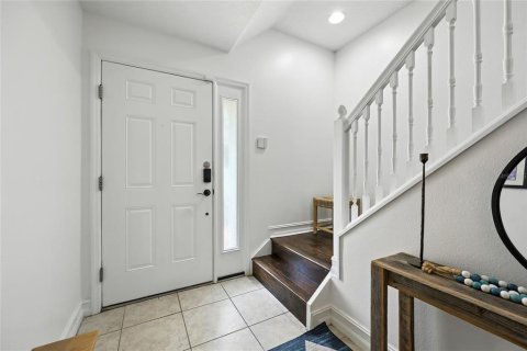 Touwnhouse à vendre à Lake Mary, Floride: 4 chambres, 198.07 m2 № 1899433 - photo 10