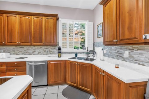 Villa ou maison à vendre à Saint Petersburg, Floride: 6 chambres, 570.42 m2 № 2130373 - photo 16