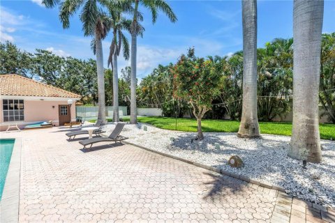 Villa ou maison à vendre à Saint Petersburg, Floride: 6 chambres, 570.42 m2 № 2130373 - photo 30