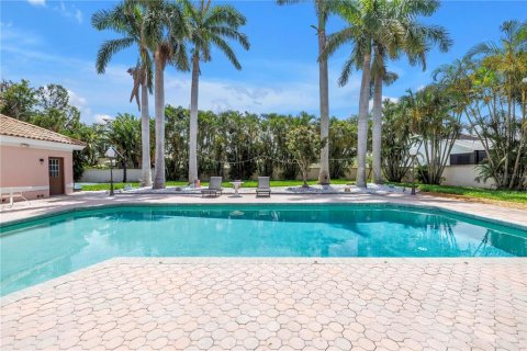 Villa ou maison à vendre à Saint Petersburg, Floride: 6 chambres, 570.42 m2 № 2130373 - photo 26