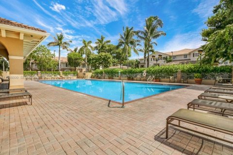 Copropriété à louer à Miami, Floride: 2 chambres, 112.04 m2 № 2063540 - photo 20