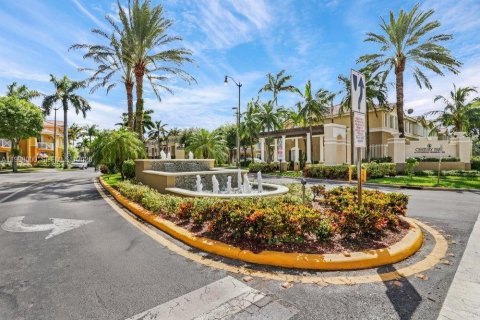 Copropriété à louer à Miami, Floride: 2 chambres, 112.04 m2 № 2063540 - photo 23