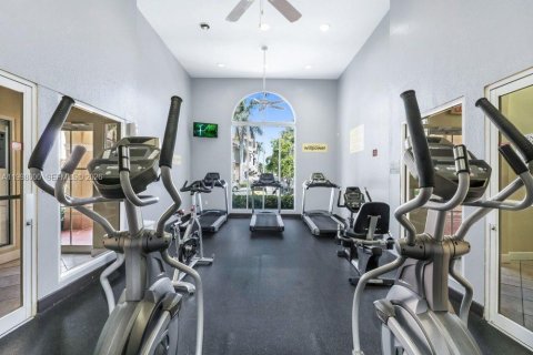 Copropriété à louer à Miami, Floride: 2 chambres, 112.04 m2 № 2063540 - photo 18