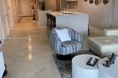 Снять в аренду квартиру в Халландейл-Бич, Флорида 3 спальни, 145.95м2, № 1948332 - фото 16