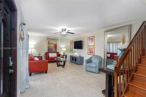 Villa ou maison à vendre à Cooper City, Floride: 2 chambres, 117.43 m2 № 2017429 - photo 7