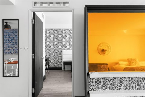 Condominio en venta en Miami Beach, Florida, 1 dormitorio, 64.47 m2 № 1990221 - foto 9