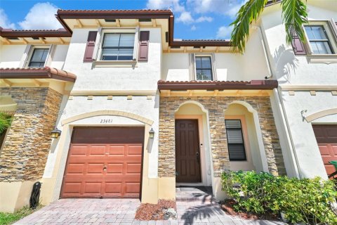 Touwnhouse à vendre à Homestead, Floride: 3 chambres, 158.49 m2 № 2078790 - photo 2