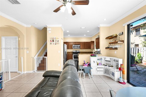 Touwnhouse à vendre à Homestead, Floride: 3 chambres, 158.49 m2 № 2078790 - photo 10