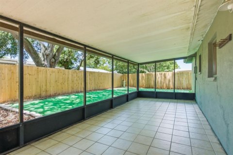 House in Oldsmar, Florida 3 bedrooms, 110.55 sq.m. № 2126104 - photo 29