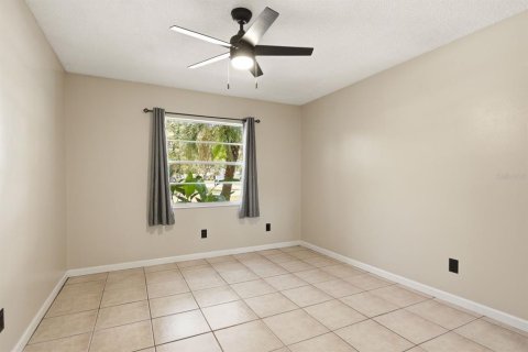 House in Oldsmar, Florida 3 bedrooms, 110.55 sq.m. № 2126104 - photo 17