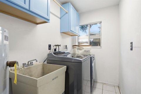 House in Oldsmar, Florida 3 bedrooms, 110.55 sq.m. № 2126104 - photo 27