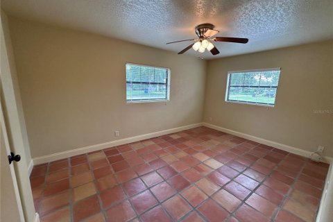 Снять в аренду виллу или дом в Винтер-Парк, Флорида 3 спальни, 107.02м2, № 1785582 - фото 27