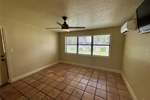 Снять в аренду виллу или дом в Винтер-Парк, Флорида 3 спальни, 107.02м2, № 1785582 - фото 10