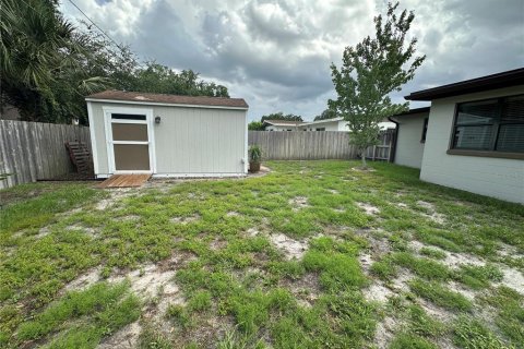 Снять в аренду виллу или дом в Винтер-Парк, Флорида 3 спальни, 107.02м2, № 1785582 - фото 19