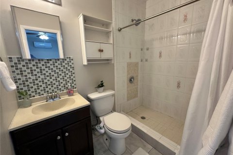 Снять в аренду коммерческую недвижимость в Хайалиа, Флорида 1 спальня, 37.16м2, № 1963255 - фото 10