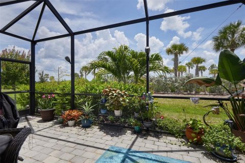 House in Punta Gorda, Florida 2 bedrooms, 144.37 sq.m. № 1829870 - photo 5