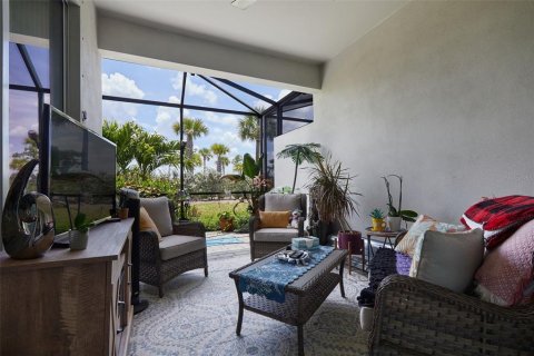 House in Punta Gorda, Florida 2 bedrooms, 144.37 sq.m. № 1829870 - photo 6