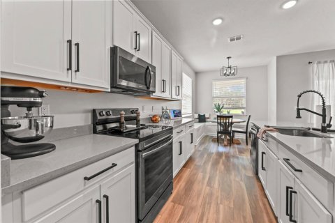 Casa en venta en Port St. Lucie, Florida, 4 dormitorios, 221.2 m2 № 2403992 - foto 15