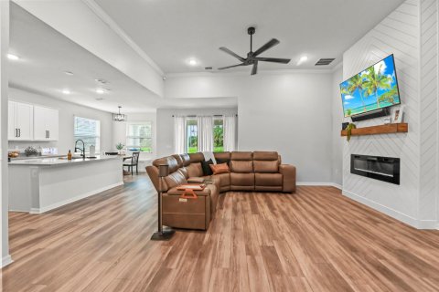 Casa en venta en Port St. Lucie, Florida, 4 dormitorios, 221.2 m2 № 2403992 - foto 9