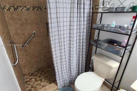 Copropriété à vendre à Cutler Bay, Floride: 2 chambres, 75.16 m2 № 2153036 - photo 14