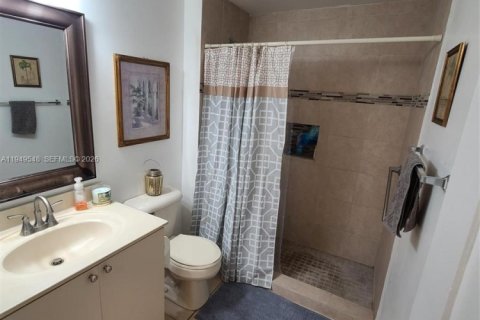 Copropriété à vendre à Cutler Bay, Floride: 2 chambres, 75.16 m2 № 2153036 - photo 12