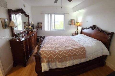 Copropriété à vendre à Cutler Bay, Floride: 2 chambres, 75.16 m2 № 2153036 - photo 9