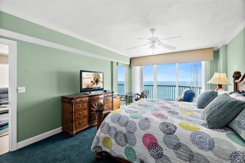 Condo in Daytona Beach Shores, Florida, 3 bedrooms  № 2227026 - photo 26
