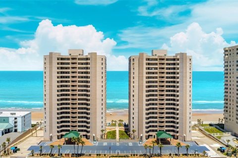 Condo in Daytona Beach Shores, Florida, 3 bedrooms № 2227026