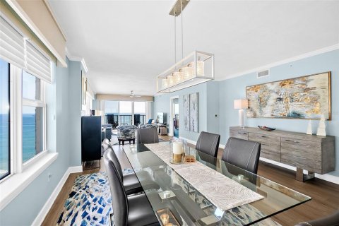 Condo in Daytona Beach Shores, Florida, 3 bedrooms  № 2227026 - photo 15