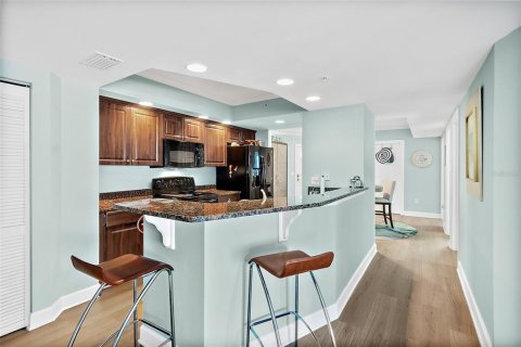 Condo in Daytona Beach Shores, Florida, 3 bedrooms  № 2227026 - photo 16