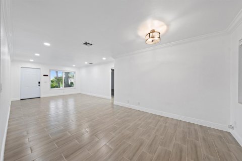 Villa ou maison à vendre à West Palm Beach, Floride: 3 chambres, 111.85 m2 № 2417893 - photo 14