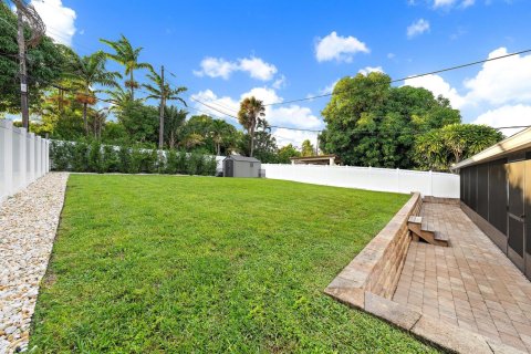 Villa ou maison à vendre à West Palm Beach, Floride: 3 chambres, 111.85 m2 № 2417893 - photo 25