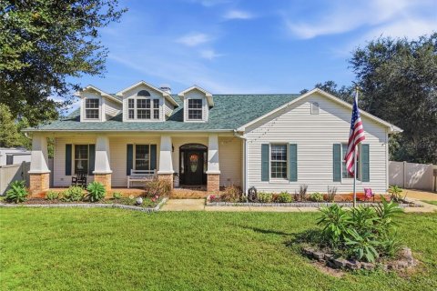 Casa en Dover, Florida 3 dormitorios, 198.25 m2 № 2383384