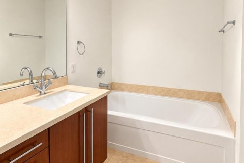 Copropriété à vendre à Miami, Floride: 2 chambres, 94.11 m2 № 2401858 - photo 12