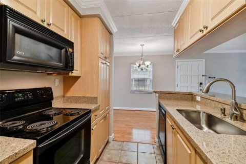 Condominio en venta en Tampa, Florida, 1 dormitorio, 72.09 m2 № 1253677 - foto 13