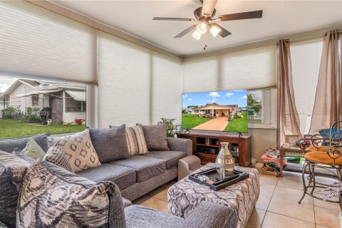 Casa en venta en Tamarac, Florida, 2 dormitorios, 122.45 m2 № 1921736 - foto 16