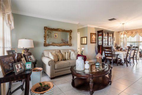 Casa en venta en Tamarac, Florida, 2 dormitorios, 122.45 m2 № 1921736 - foto 6