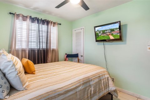 Casa en venta en Tamarac, Florida, 2 dormitorios, 122.45 m2 № 1921736 - foto 25