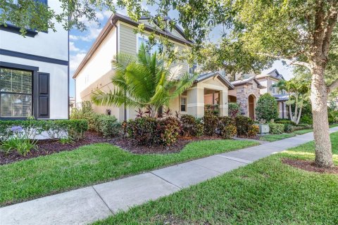 House in Winter Garden, Florida 4 bedrooms, 181.53 sq.m. № 1803939 - photo 2