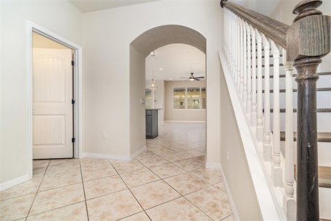 House in Winter Garden, Florida 4 bedrooms, 181.53 sq.m. № 1803939 - photo 5