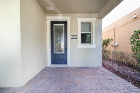 House in Winter Garden, Florida 4 bedrooms, 181.53 sq.m. № 1803939 - photo 4