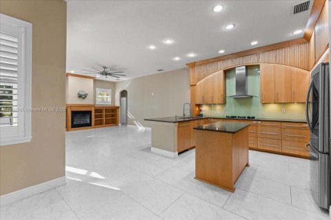 House in Saint Petersburg, Florida 4 bedrooms № 2088655 - photo 21