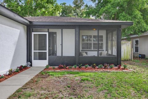 Casa en venta en Largo, Florida, 4 dormitorios, 136.38 m2 № 2096542 - foto 3