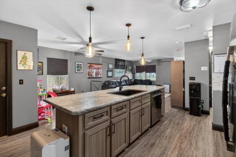 Casa en venta en Largo, Florida, 4 dormitorios, 136.38 m2 № 2096542 - foto 11