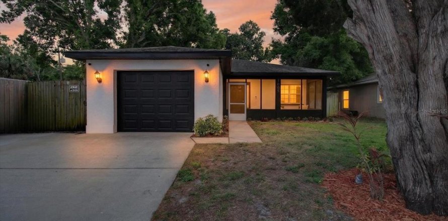 Casa en Largo, Florida 4 dormitorios, 136.38 m2 № 2096542