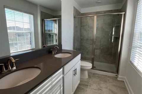 Touwnhouse à louer à Orlando, Floride: 3 chambres, 151.99 m2 № 2386484 - photo 13