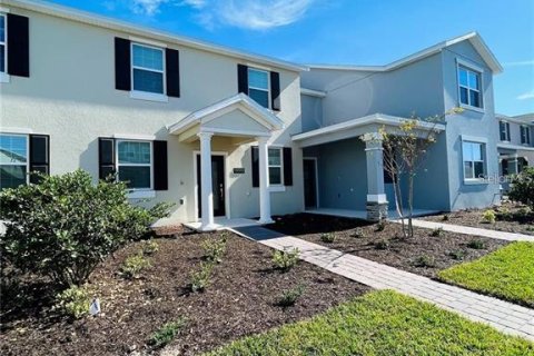 Touwnhouse à louer à Orlando, Floride: 3 chambres, 151.99 m2 № 2386484 - photo 2