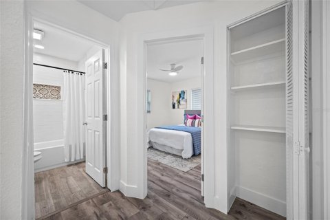 Casa en venta en Saint Petersburg, Florida, 3 dormitorios, 102.29 m2 № 1803838 - foto 19
