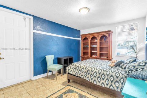 Купить виллу или дом в Майами-Лейкс, Флорида 5 спален, 329.25м2, № 1976201 - фото 19